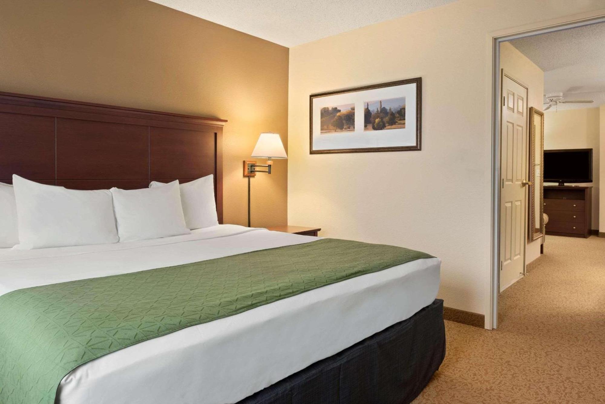 Country Inn & Suites By Radisson, Stevens Point, Wi מראה חיצוני תמונה