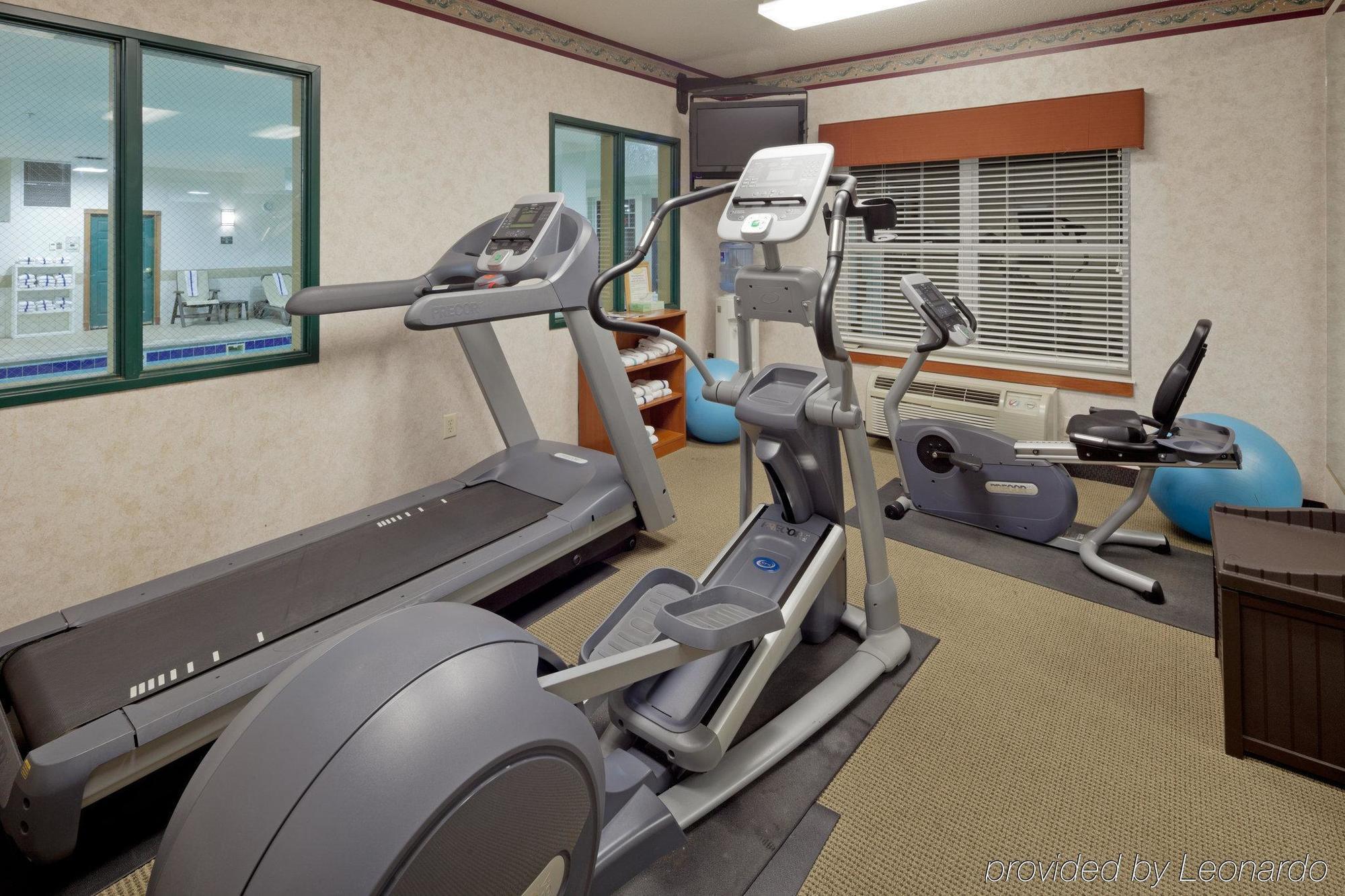 Country Inn & Suites By Radisson, Stevens Point, Wi מראה חיצוני תמונה
