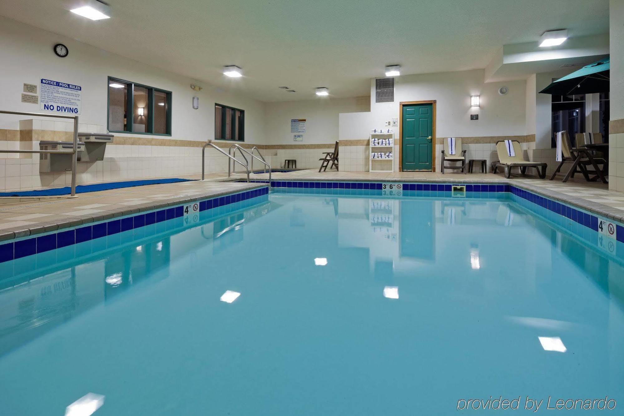 Country Inn & Suites By Radisson, Stevens Point, Wi מראה חיצוני תמונה