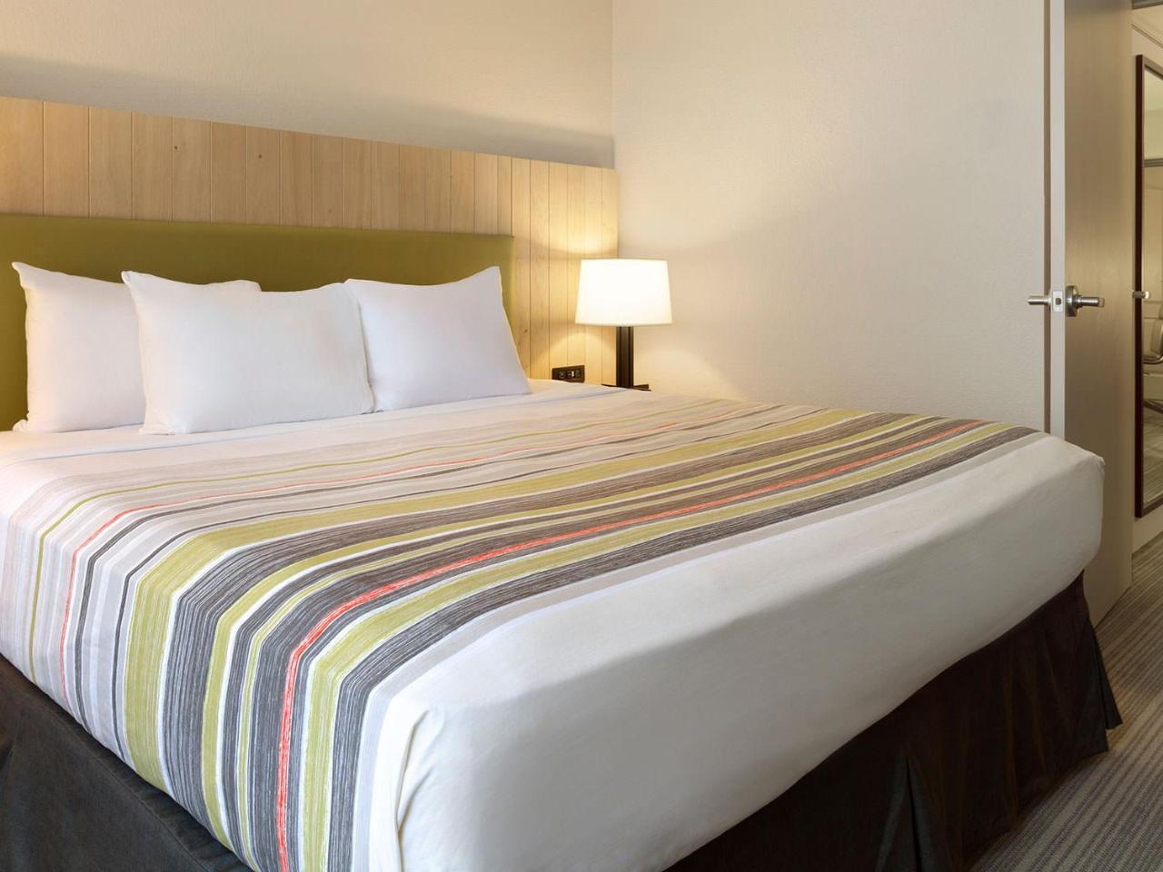 Country Inn & Suites By Radisson, Stevens Point, Wi מראה חיצוני תמונה